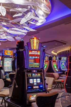 Maximising Your Gamble by Tweaking Slot Machine Paylines